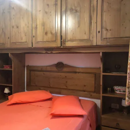 Casa Indipendente Immersa Nel Verde Hébergement de vacances Maladroxia