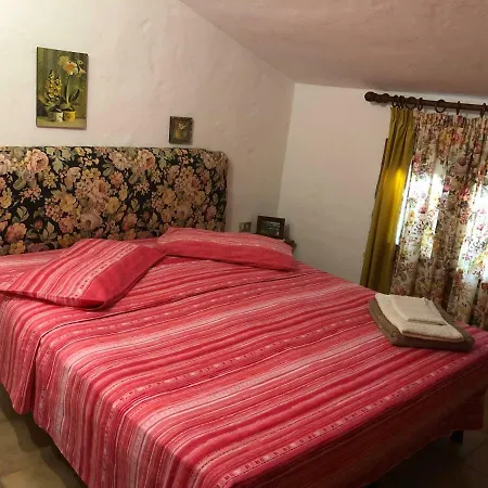 Casa Indipendente Immersa Nel Verde Maladroxia